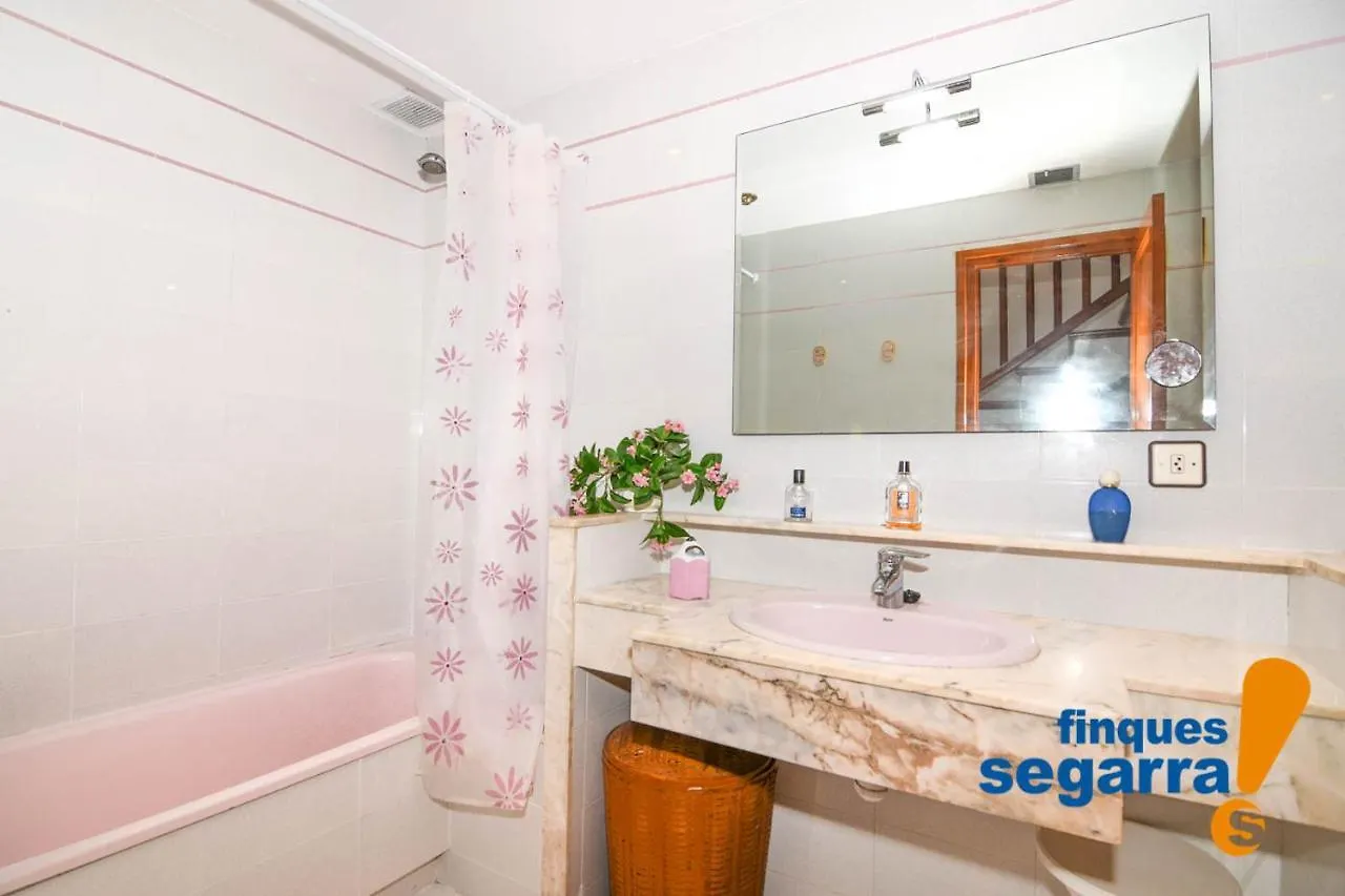 Villa Enric Borras Roda de Berà  Сasa de vacaciones Roda de Berà (Roda de Bará)